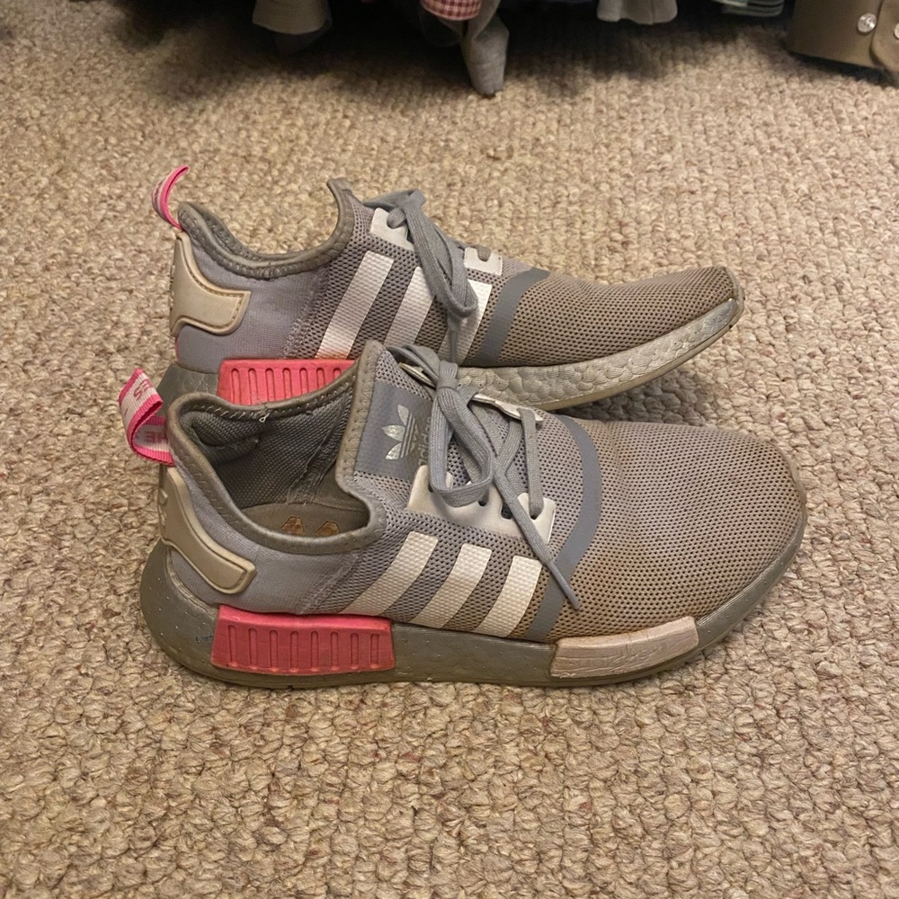 Adidas Kids/women Sneakers in Gray and Pink